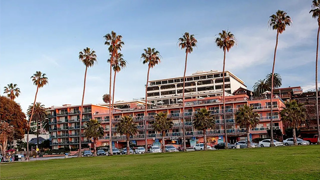 La Jolla Cove Hotel